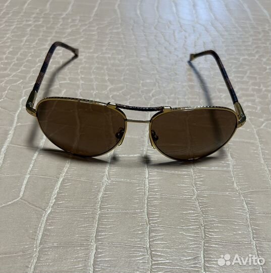 Солнцезащитные очки Louis vuitton