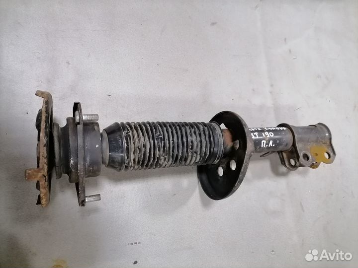 Стойка амортизат. перед левый Toyota Corona ST190