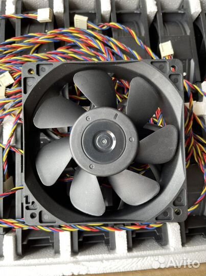 Кулер 2.7 A для asic майнера
