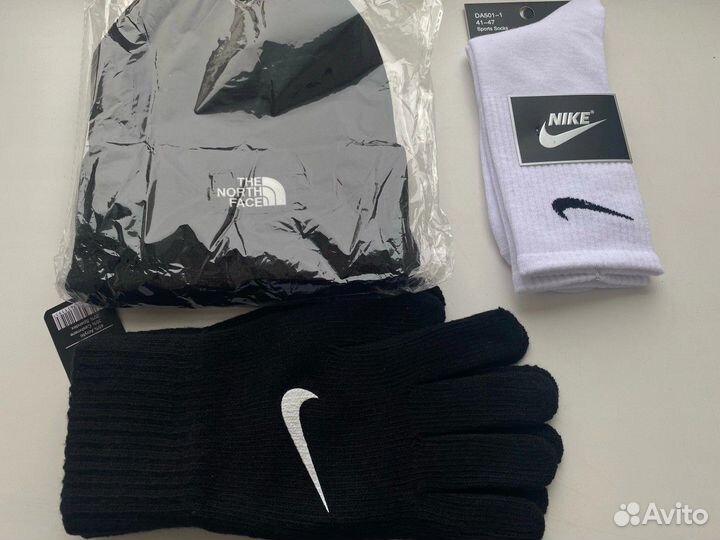 Зимний Комплект 3В1 Шапка TNF и перчатки nike