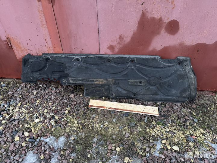 Защиты днища Mercedes w212 оригинал