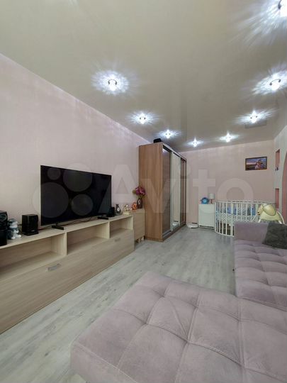 2-к. квартира, 42 м², 3/5 эт.