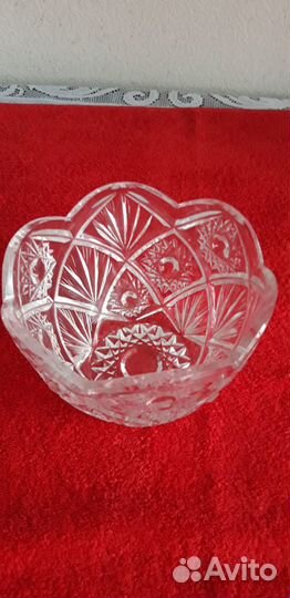 Салатник,ладья,ваза. Хрусталь