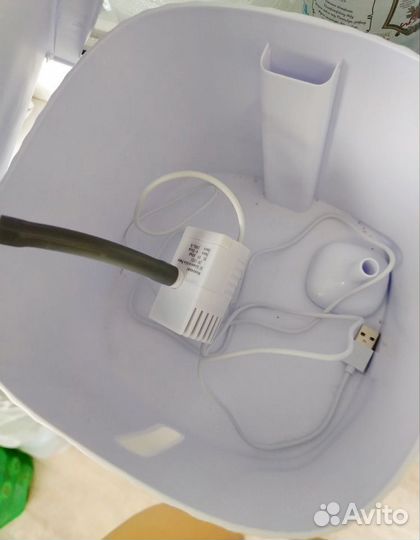 Фонтан поилка для кошек