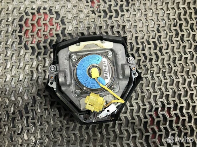 Подушка безопасности водителя Honda Accord