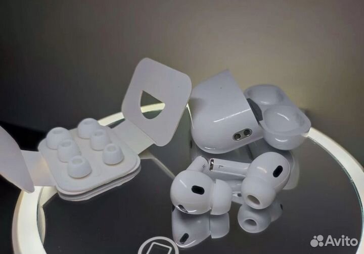 Apple AirPods Pro 2 (2nd generation)