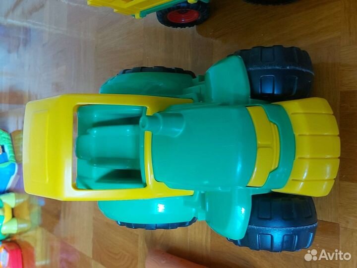 Детский трактор