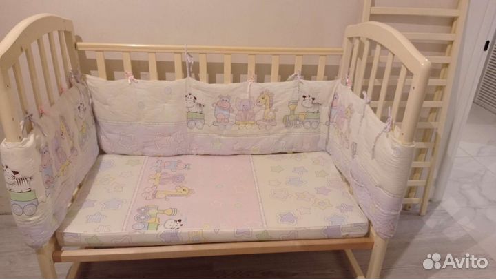 Детская кроватка