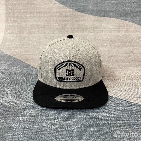 Бейсболка DC shoese snapback