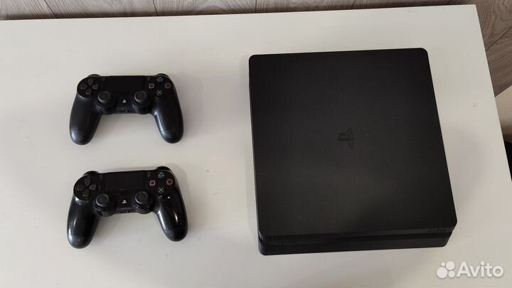 Sony Playstation 4 Slim 500 Gb (2 геймпада + игры)