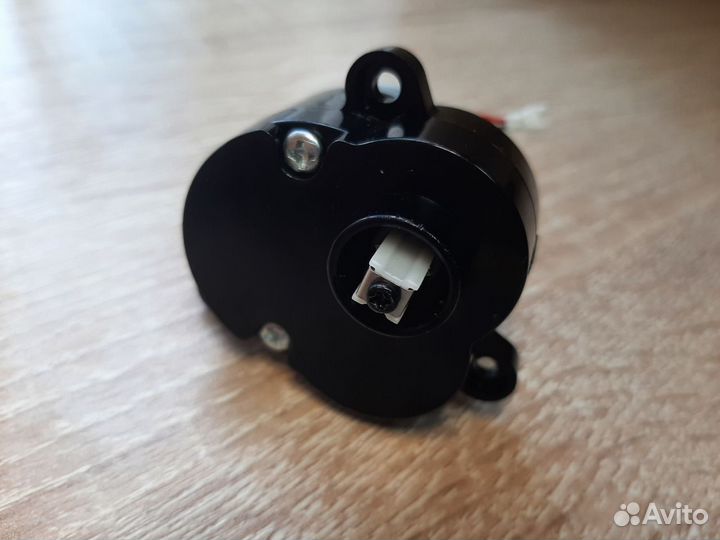 Мотор боковой щетки Xiaomi Mi Robot Vacuum Mop P