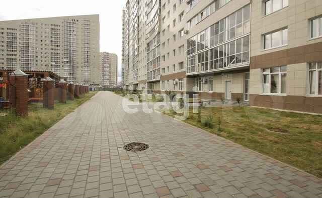 2-к. квартира, 64,8 м², 4/17 эт.