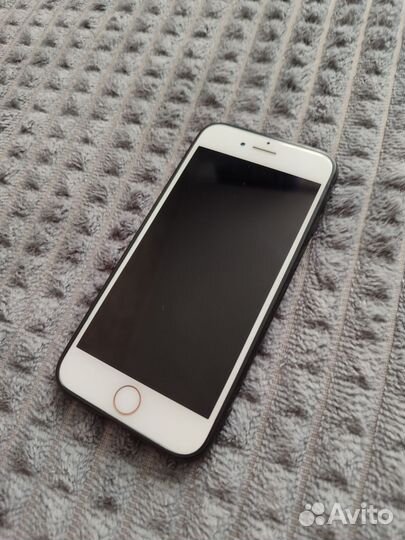 iPhone 7, 32 ГБ