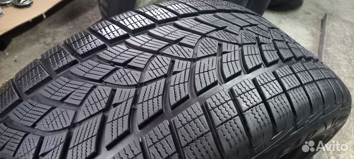 Goodyear UltraGrip Performance 275/45 R21 110V