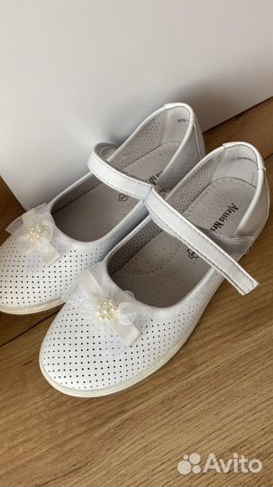 Туфли для девочки кожаные