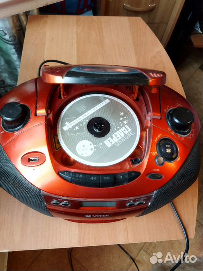 Продаю магнитолу с сd/MP3 проигрывателем