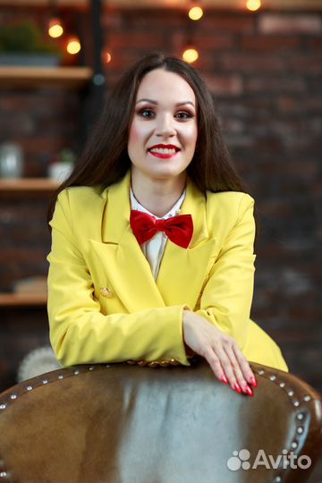 Поющая ведущая тамада на свадьбу юбилей выпускной