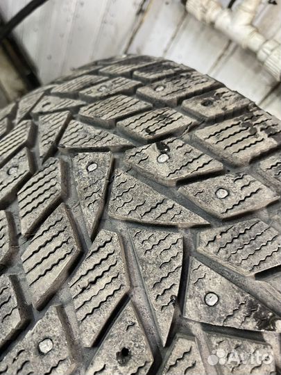 Dunlop SP Winter Ice02 245/40 R18 97T