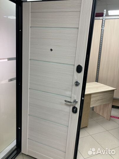 Дверь входная утепленная