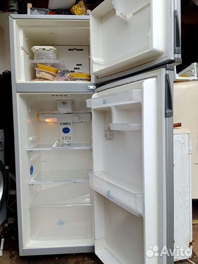 Холодильник бу whirlpool
