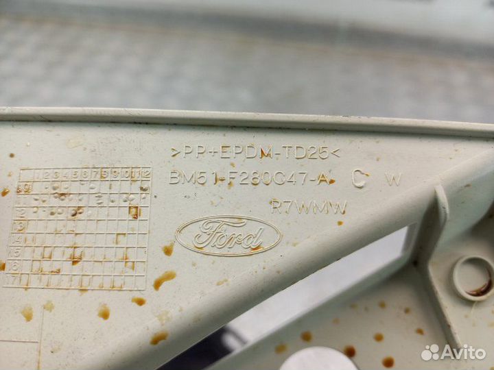 Обшивка задней стойки левой Ford Focus 3 1.6 pnda