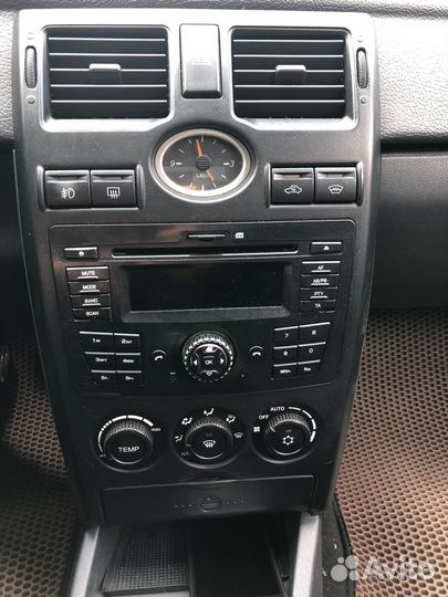 Центральная консоль priora 2 DIN