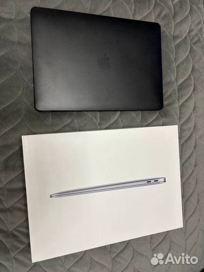 Apple macbook air 13 2020 m1