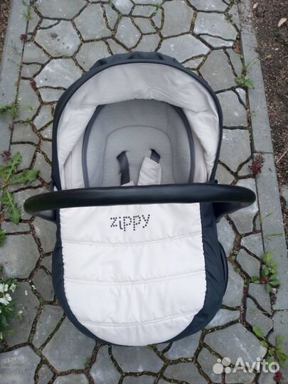 Коляска 3 в 1, надёжная для любых дорог