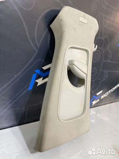 Обшивка салона правая Volkswagen Passat Variant B6