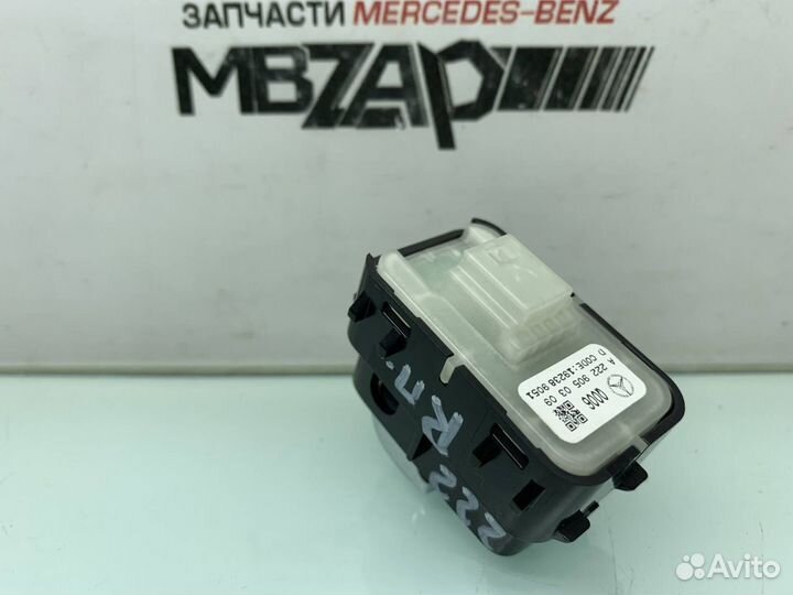 Кнопка стеклоподъемника правая Mercedes W222 S 222