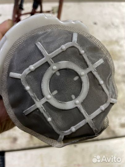 Насос топливный левый Audi A8 4E2 BPK 2005-2007