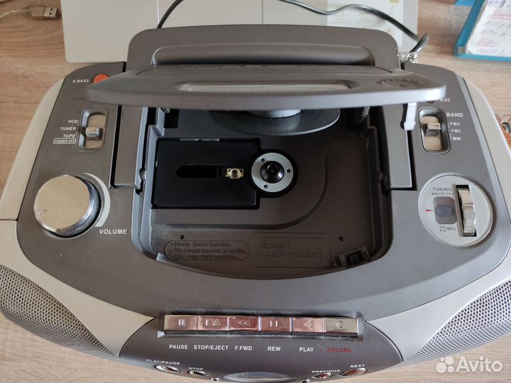 Магнитола, магнитофон Elenberg