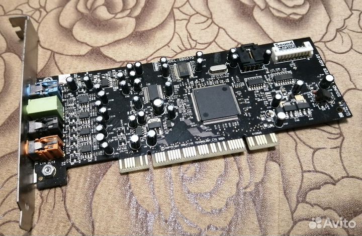 Звуковая карта Creative Audigy SE SB0570