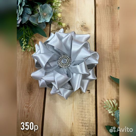 Бантики и заколки ручной работы