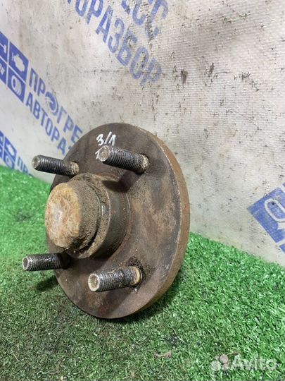 Ступица задняя левая Daewoo Nubira универсал 2.0