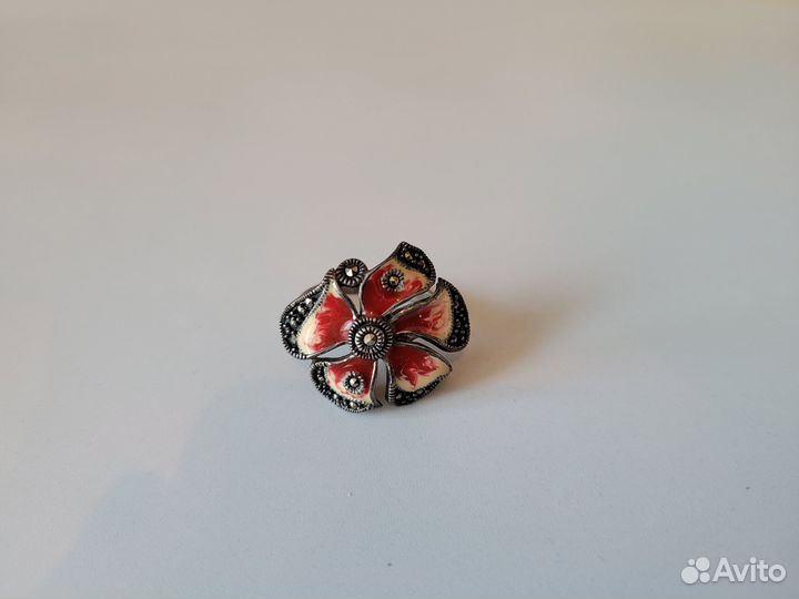 Серебряное кольцо эмаль
