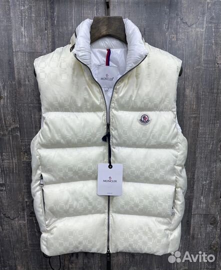 Жилетка Moncler