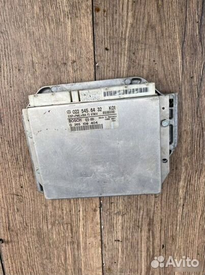 Блок управления ABS Mercedes-Benz W210 3.2