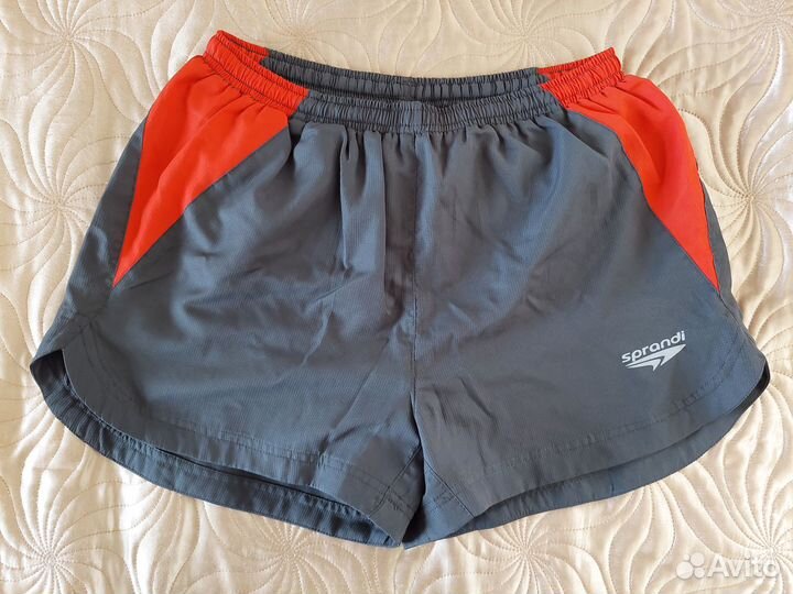 Шорты и футболка спортивные Sprandi