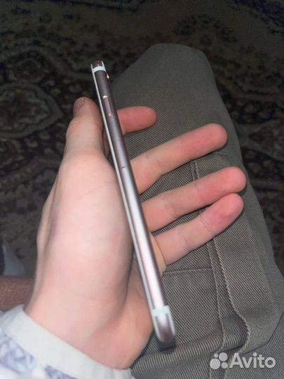 iPhone 6S, 16 ГБ