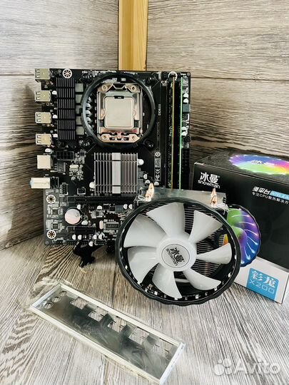 Комплект x58 1366 Xeon x5650 16gb Кулер