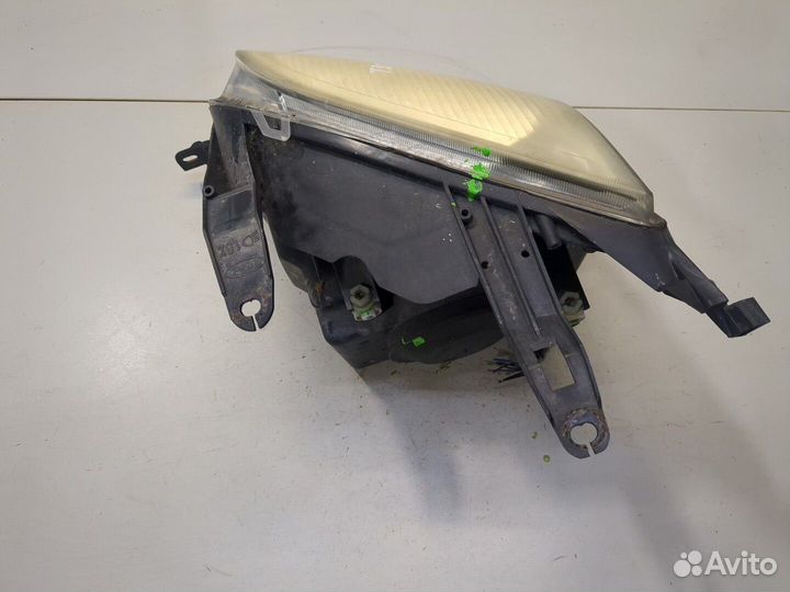 Фара (передняя) Ford Fusion, 2004