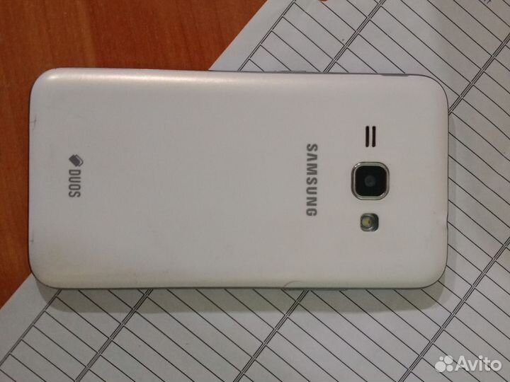 Samsung Galaxy J1 SM-J110H/DS, 8 ГБ