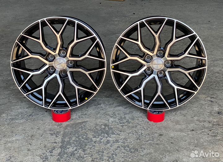 Диски Vossen Hf2 R18 5/114.3