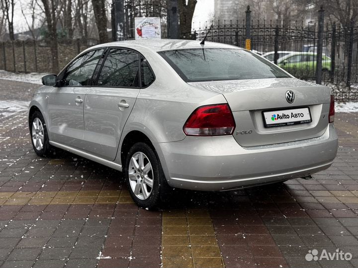 Volkswagen Polo 1.6 AT, 2014, 265 482 км