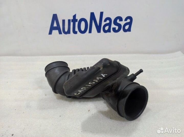 Патрубок воздушного фильтра Mitsubishi Carisma DA