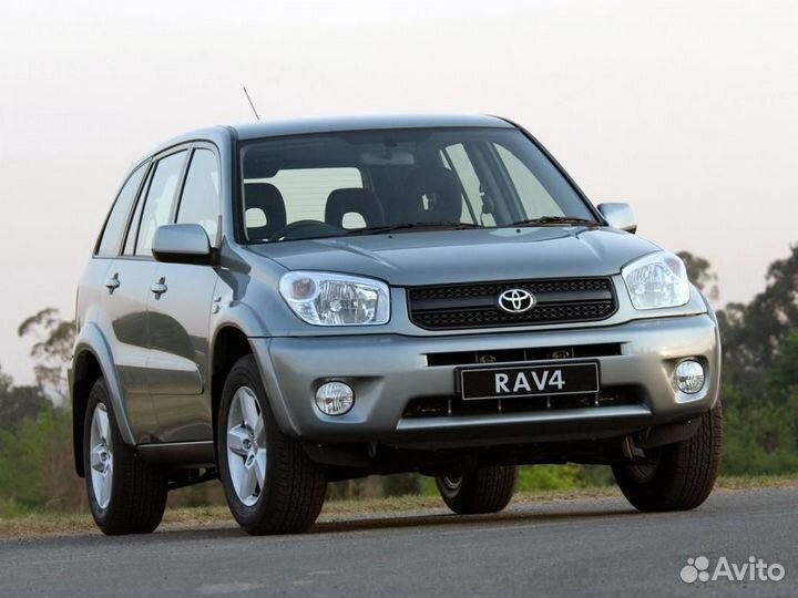 Новое лобовое стекло на Toyota RAV 4 II