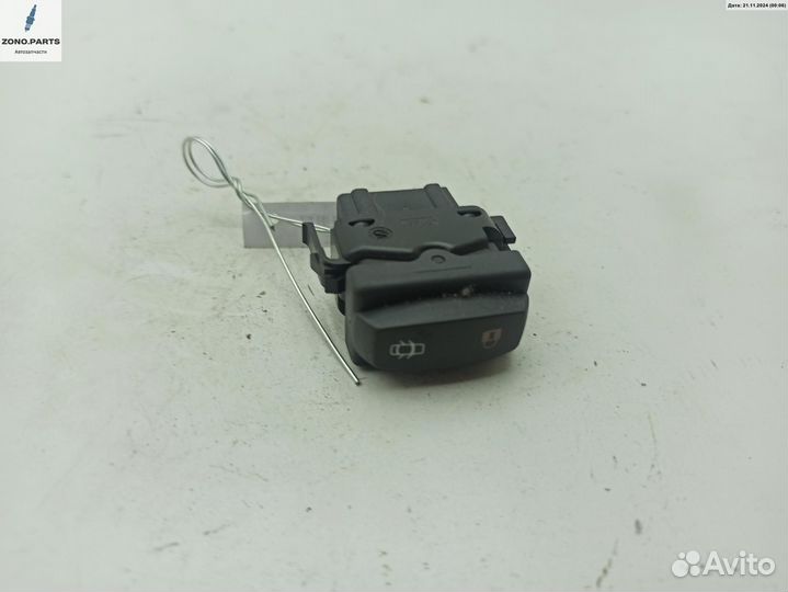 Кнопка центрального замка 002446 на Renault Laguna II (2001-2007)