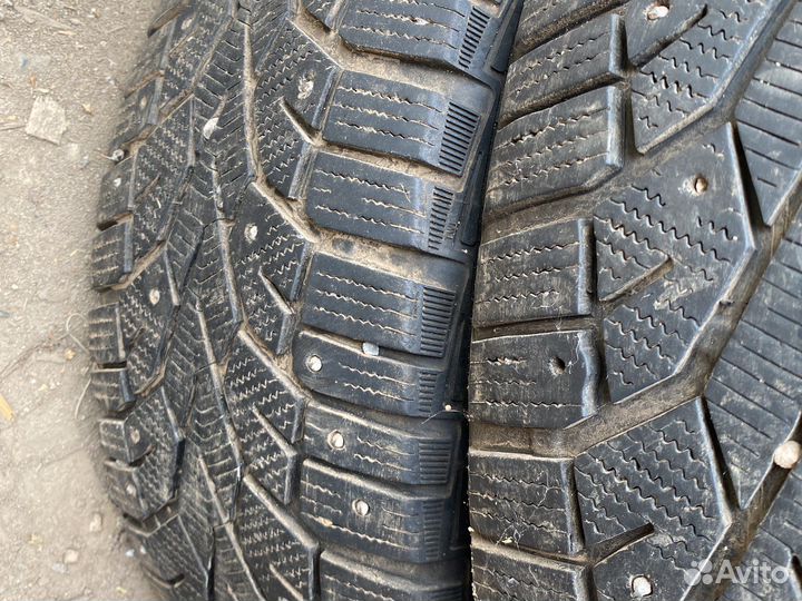 Gislaved NordFrost 100 215/60 R16 99T