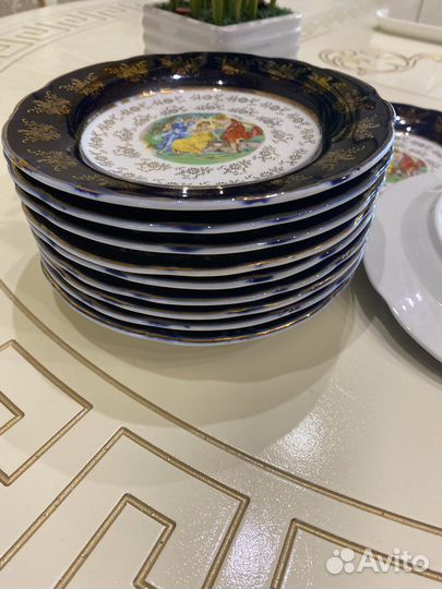Набор тарелок Чехия фарфор 11 штук